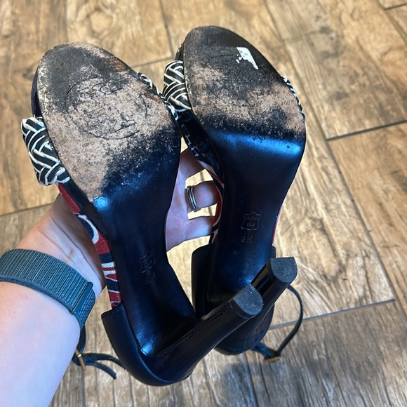 Tory Burch CARLISSA Leather Navy & Ivory Heels size 8 - Picture 6 of 7